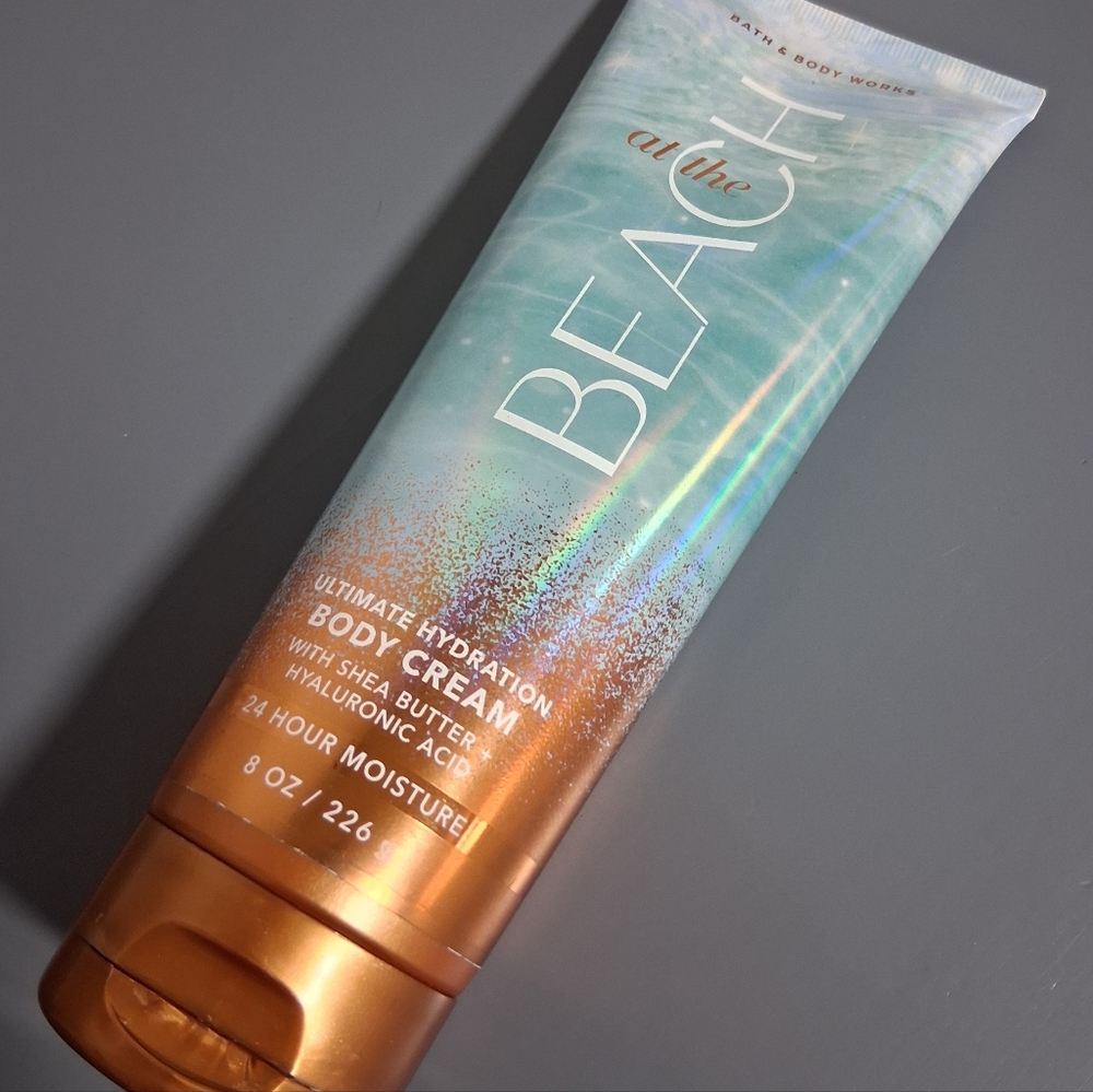 Bath & Body Works At The Beach Body Cream - Blue and Gold